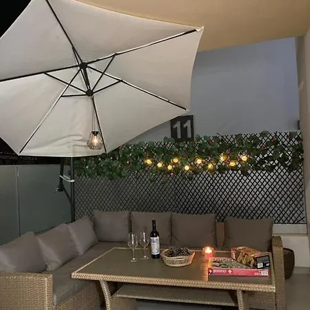 Sea La Vie Apartment